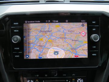 Fahrzeugabbildung Volkswagen Passat Variant GTE FACELIFT DSG LED NAVI/APP 1.H