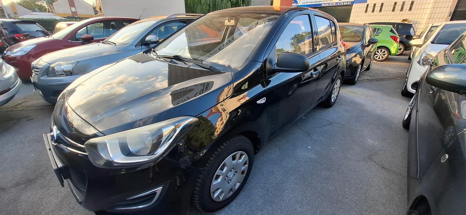 Hyundai i20 FIFA World Cup Edition*Servo*Garantie*76 TKM