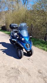 Piaggio MP3LT 400 - PIAGGIO 2009 MP3
