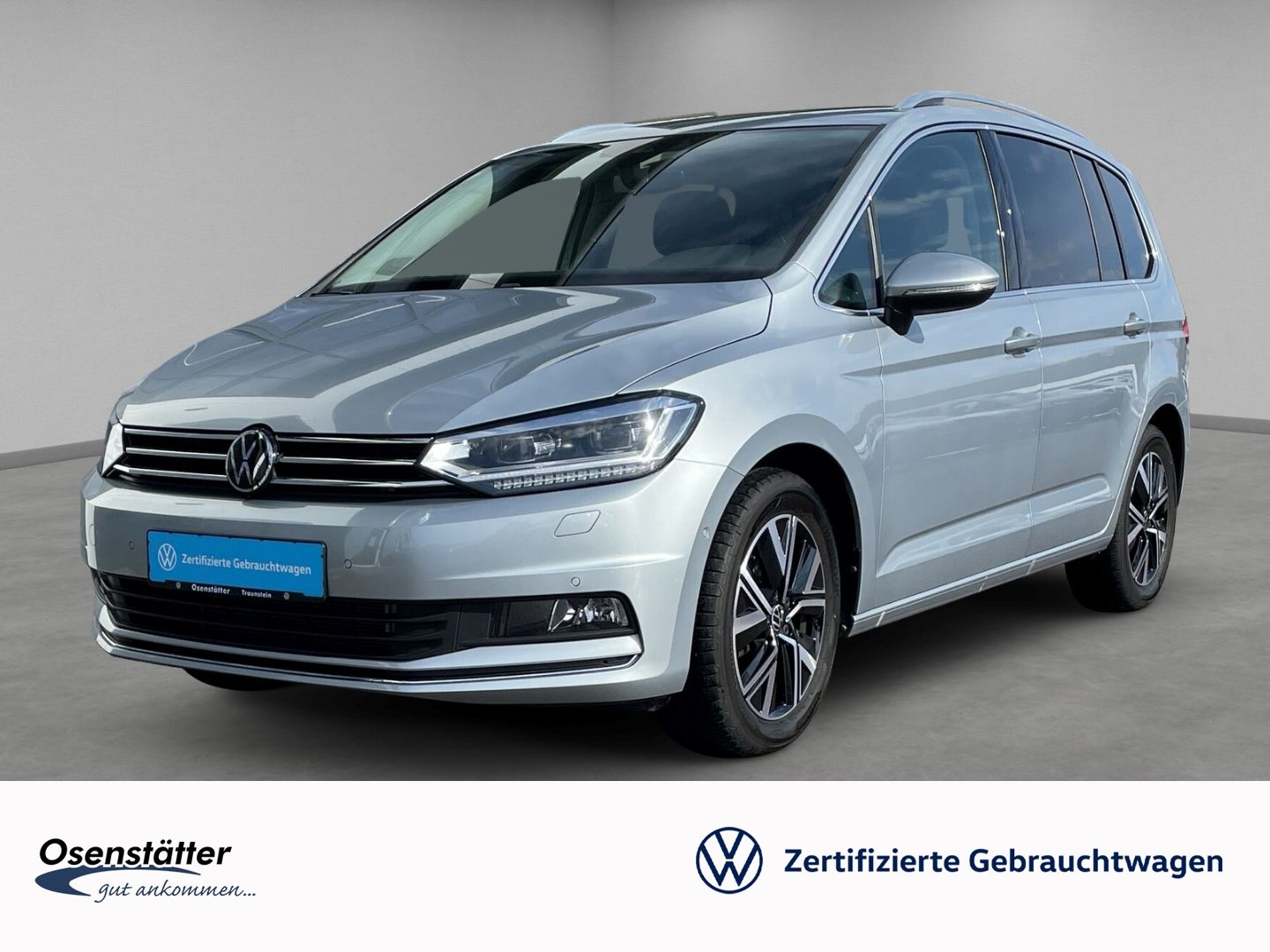 Volkswagen Touran Highline 2,0 TDI Kamera LED AHK Navi