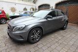 Mercedes-Benz GLA 180 AMG Night Paket 2Hd Leder Panorama Xenon - Mercedes-Benz GLA 180 in Duisburg