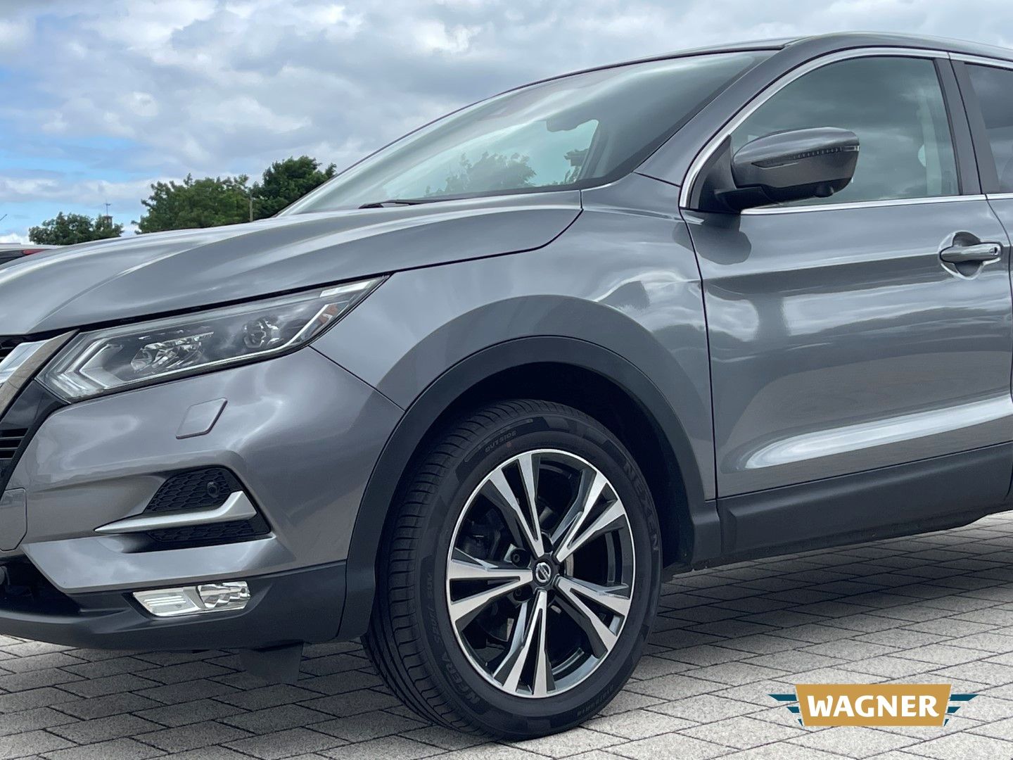 Fahrzeugabbildung Nissan Qashqai N-Connecta SHZ Tempomat 360°Kamera