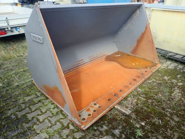 Volvo L60H-Leichtgutschaufel, 2.550mm 3,1m³,U-Messer, 