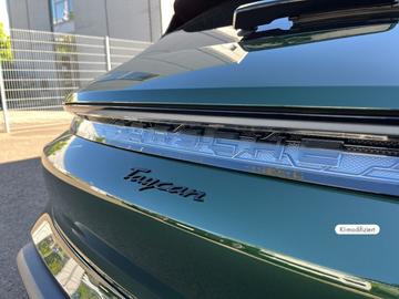  Porsche TAYCAN — миниатюра 19