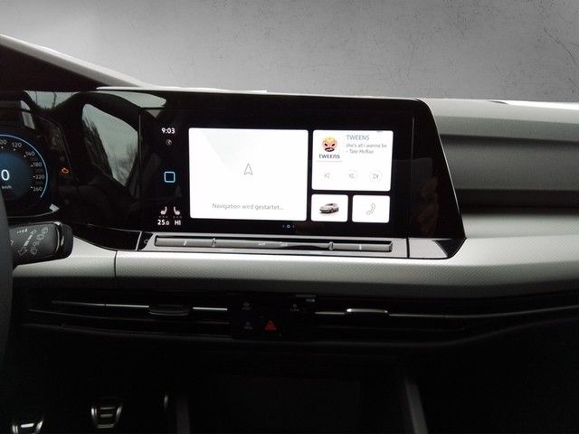 Fahrzeugabbildung Volkswagen Golf VIII TSI Move LED CarPlay AID RFK SHZ LM