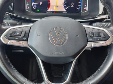 Volkswagen T6.1 Multivan 4M DSG*GenaSix*LED*Nav*Kamera*AHK*