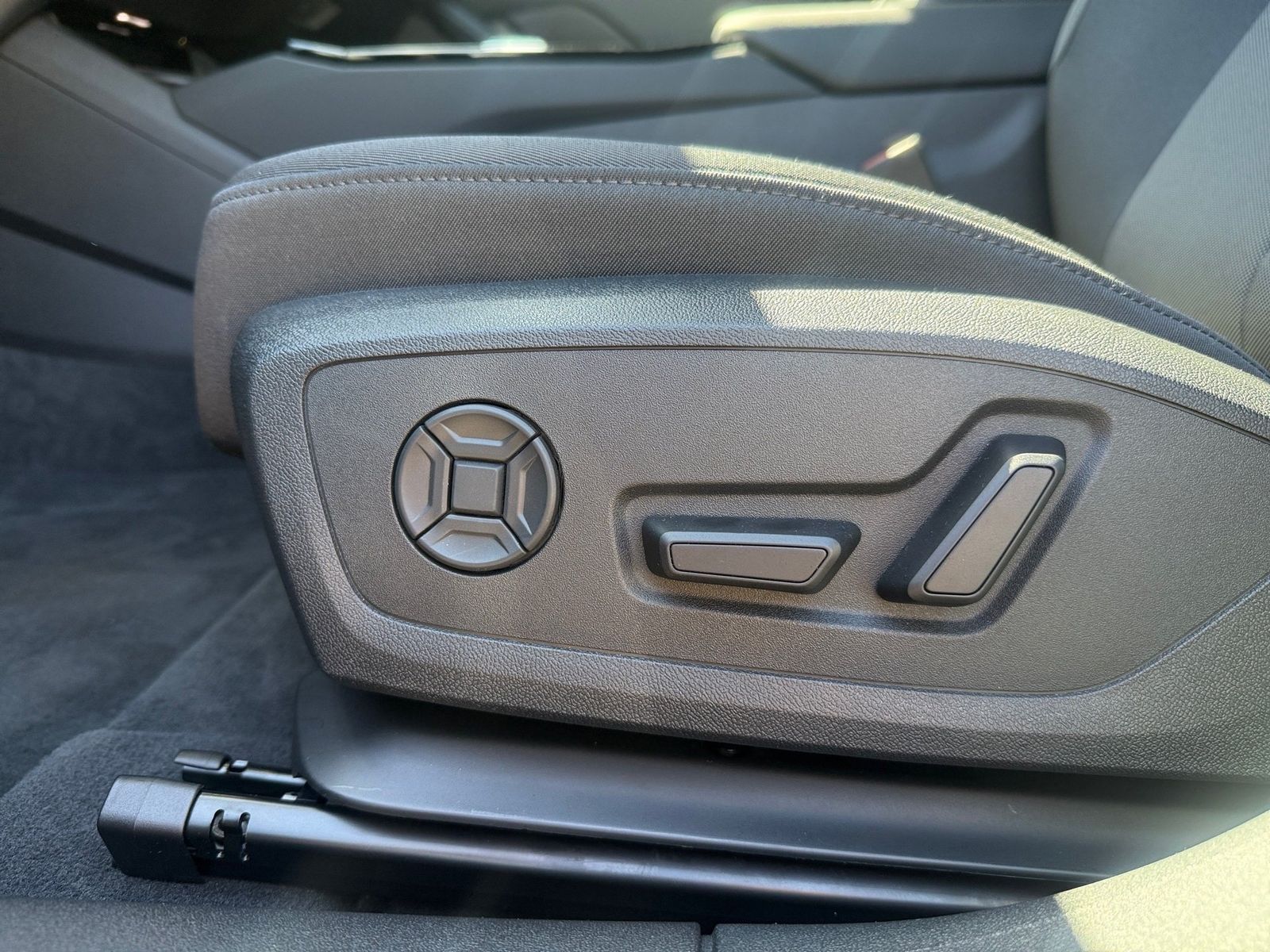 Audi A6 e-tron - Bild 8