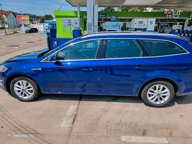 Ford Mondeo 2014 /Automatik