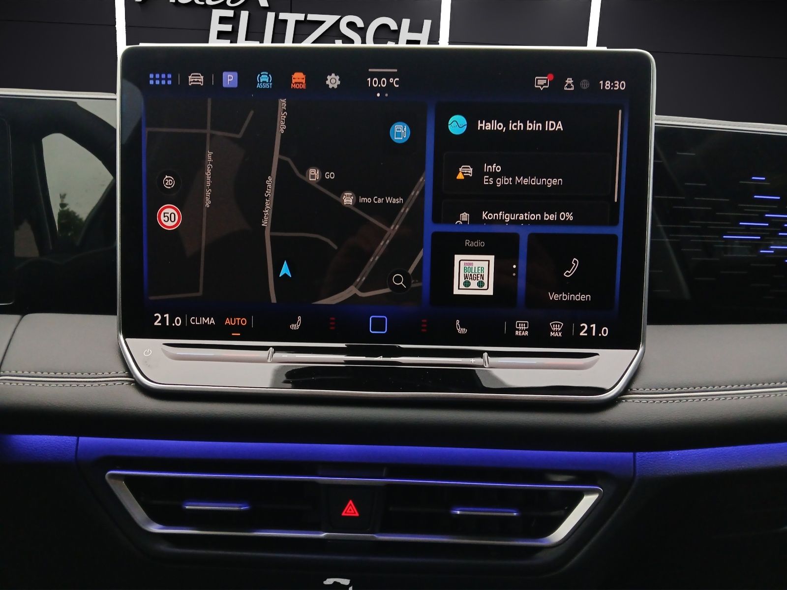 Fahrzeugabbildung Volkswagen Tiguan eTSI Elegance Matrix AHK Navi AID ACC RFK