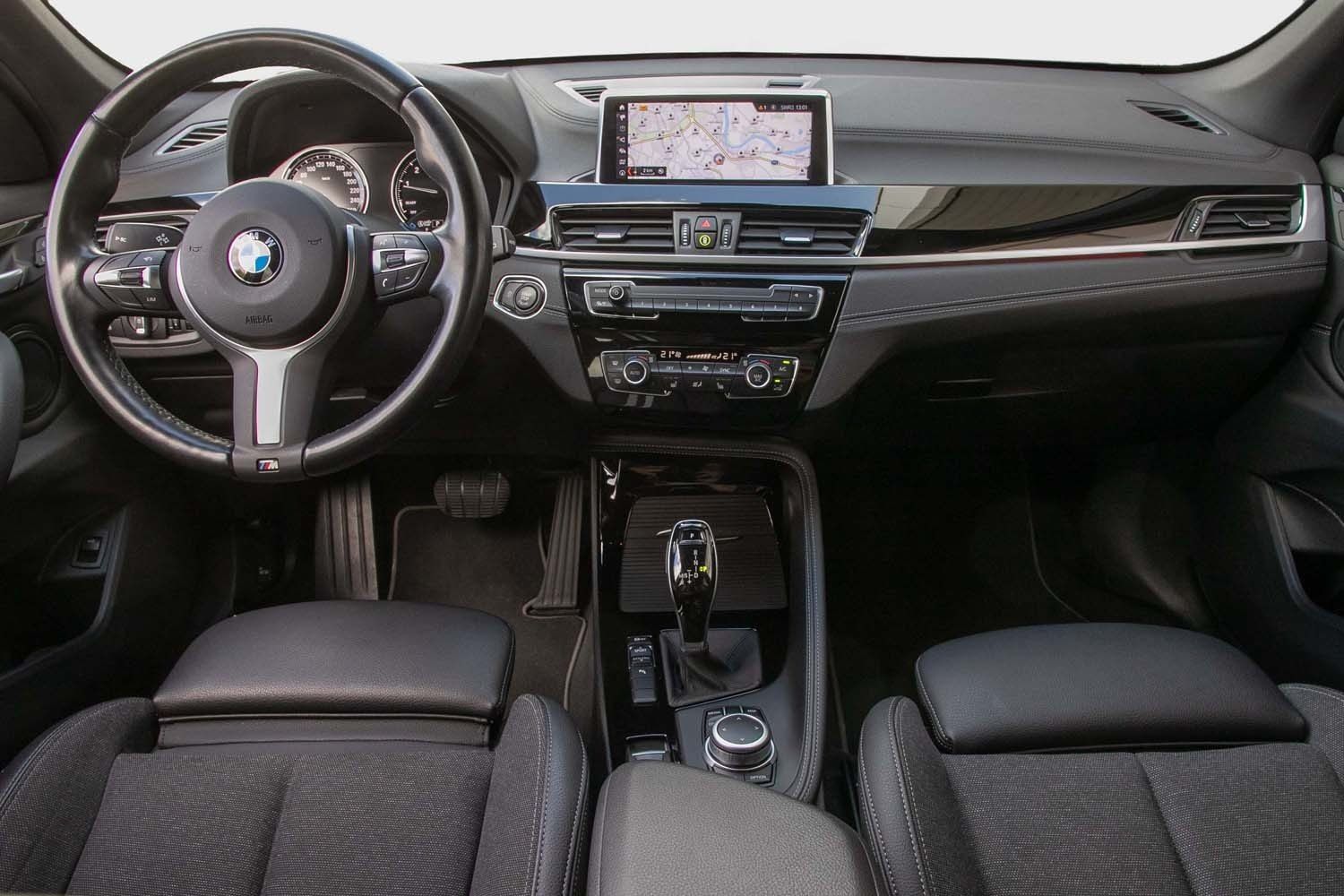 BMW X1 sDrive20i Sport Line RfKamera Navi LED Klima foto 5