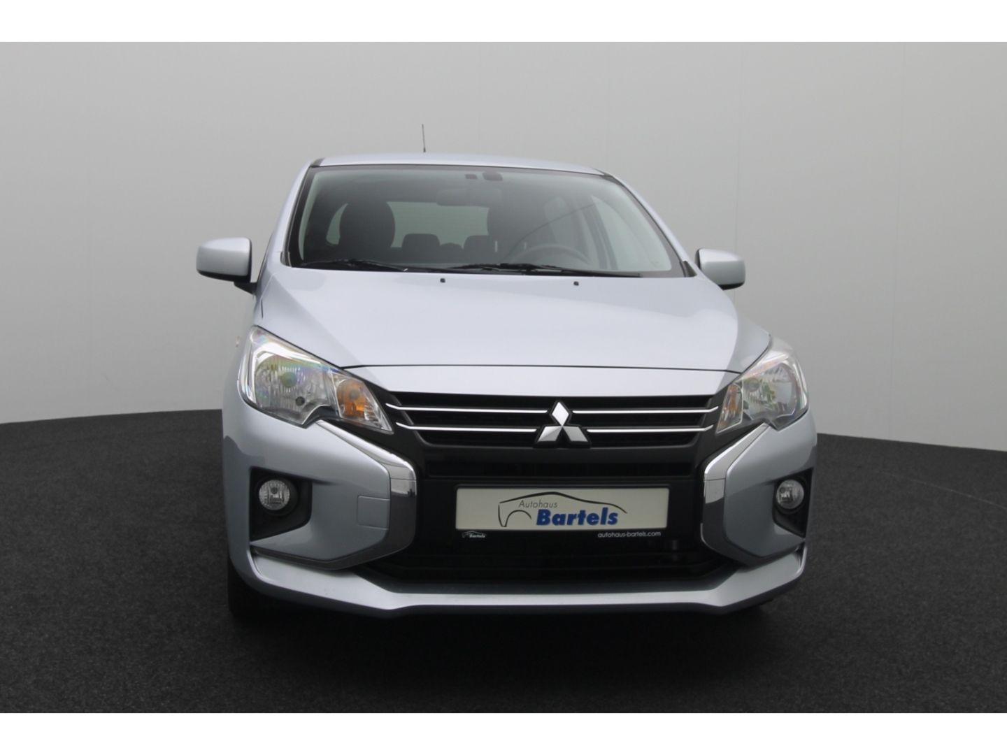 Fahrzeugabbildung Mitsubishi Space Star 1.2 Select+ AppleCP DAB Klimaanlage