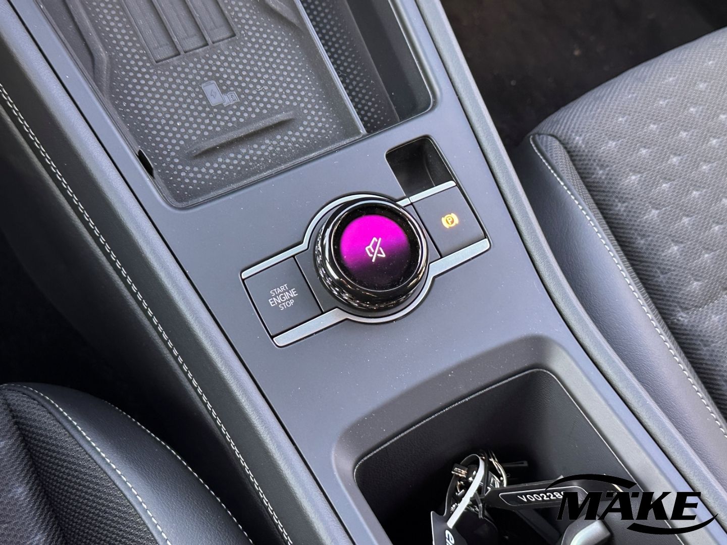 T-Roc R-Line 1.5 eTSI DSG ACC NAVI LED DAB SHZ A