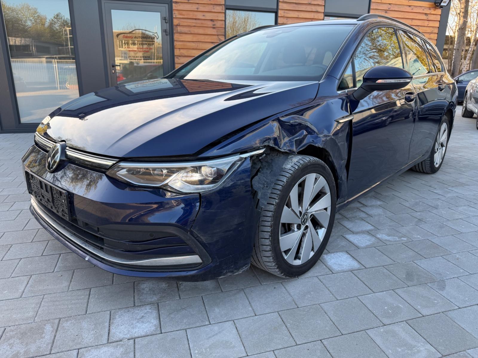 Volkswagen Golf VIII Variant Style