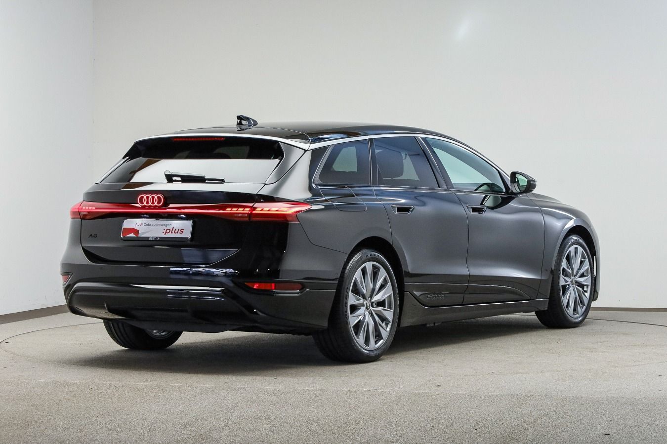 Audi A6 Avant e-tron advanced*MATRIX*AHK*SHZ*PDC imagem 2