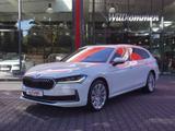 Skoda Superb Combi 2.0 TDI L&K 4x4 DSG Matrix ACC AHK - Skoda Superb: Allradantrieb, Kombi