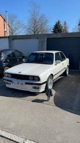BMW E30 320i TÜV Neu  - BMW 320 aus 1988: 320i