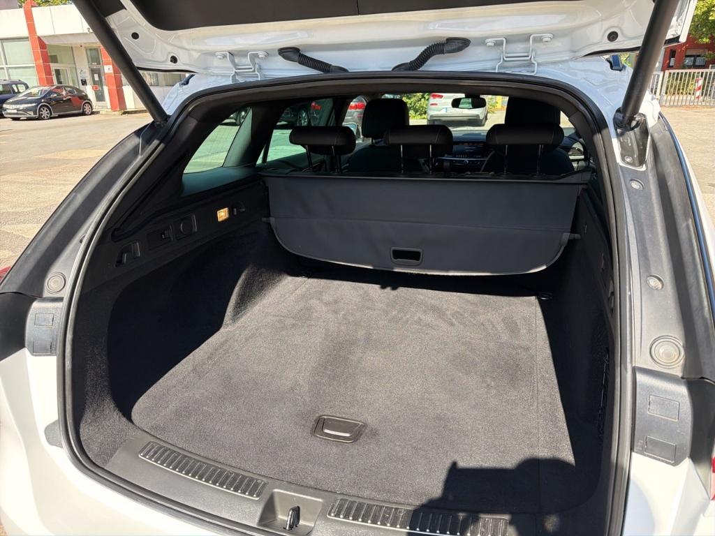 Opel Insignia Sports Tourer Ultimate Sportpaket Navi 