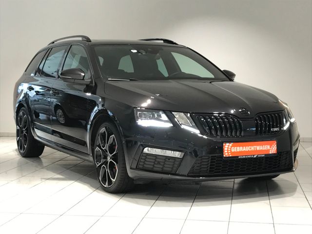 Skoda Octavia RS 245 DSG ACC LED NAV PANO PDC SHZ