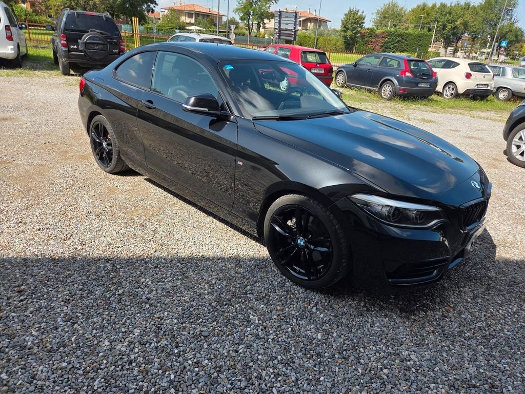 Image of BMW 220