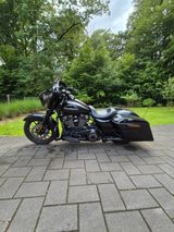 Harley-Davidson Street Glide Special - Offers matching your search criteria