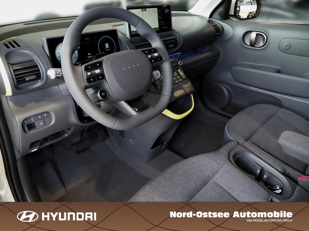 Fahrzeugabbildung Hyundai INSTER Cross EV Effizienz-Paket