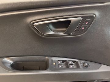 Seat Leon ST FR *ALCANTARA*NAVI*PDC*SZHZ*AHK*