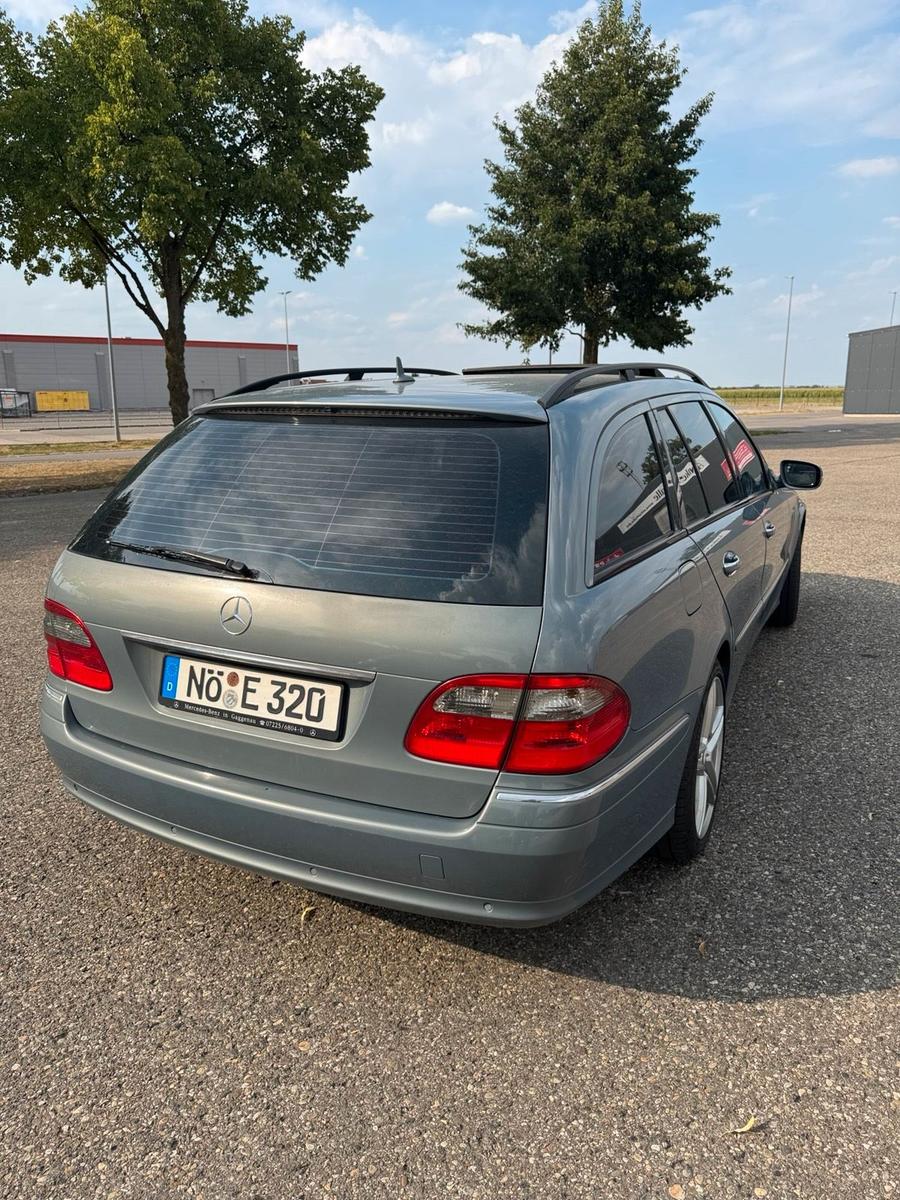 Mercedes-Benz E320 2006 — engine 224 HP (165kW)