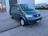 Volkswagen T5 Multivan Cruise - Volkswagen T5 Multivan: Cruise