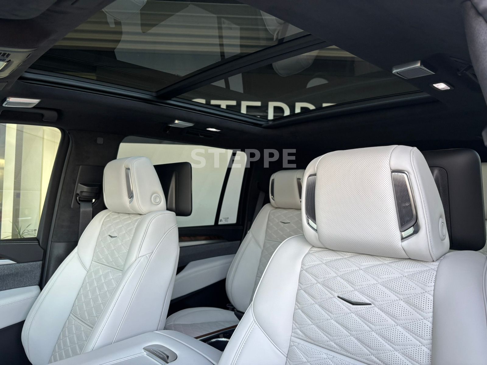 Cadillac Escalade FACELIFT MY26 6.2 V8 Sport Platinum 24"