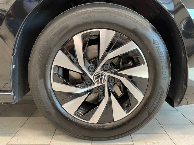 Passat Variant Business 1.5 eTSI DSG LED ACC RFK
