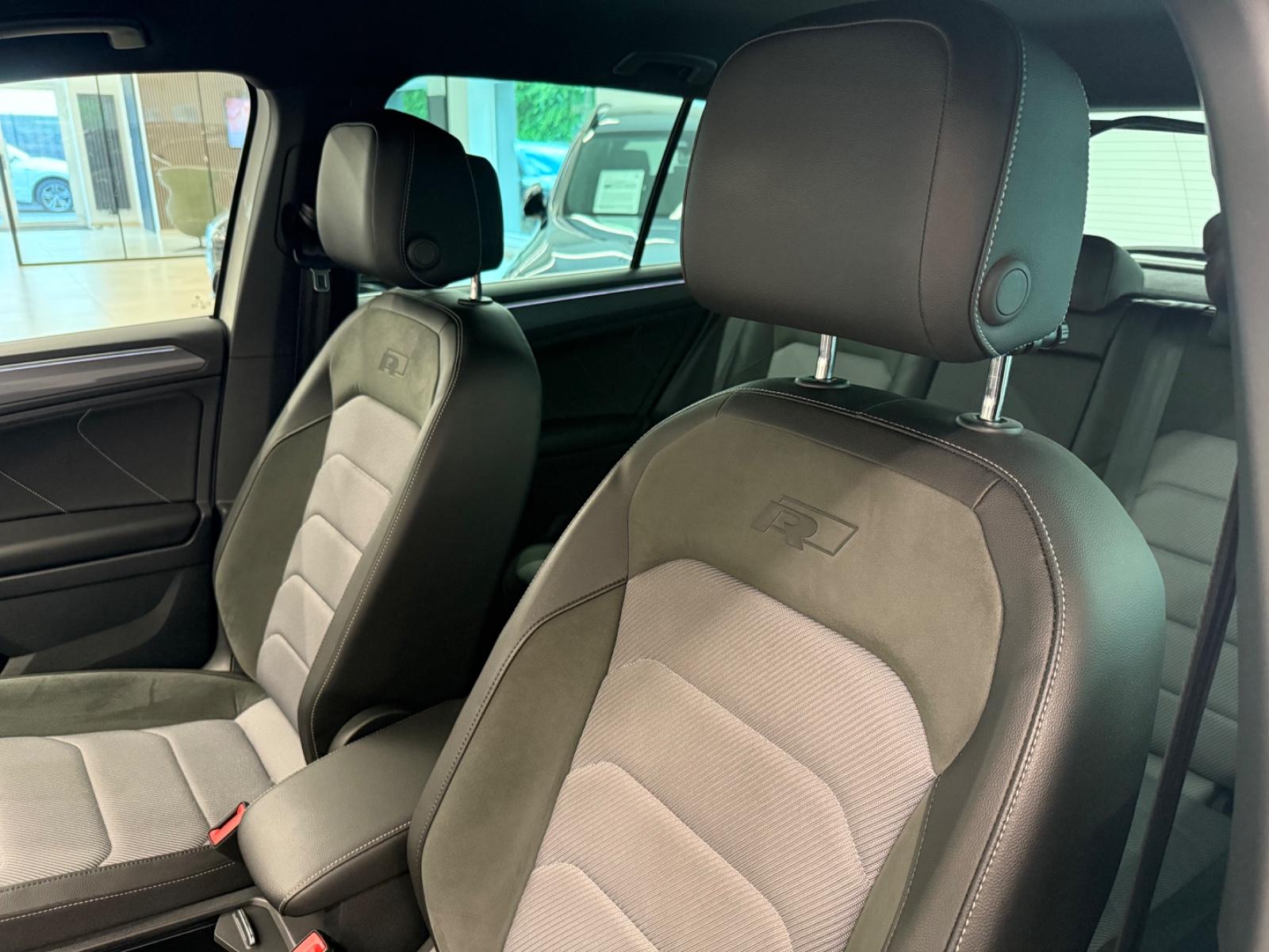 Volkswagen Tiguan Highline 2X R-LINE 4Motion 1HAND