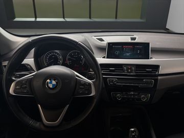 BMW X1 - 10