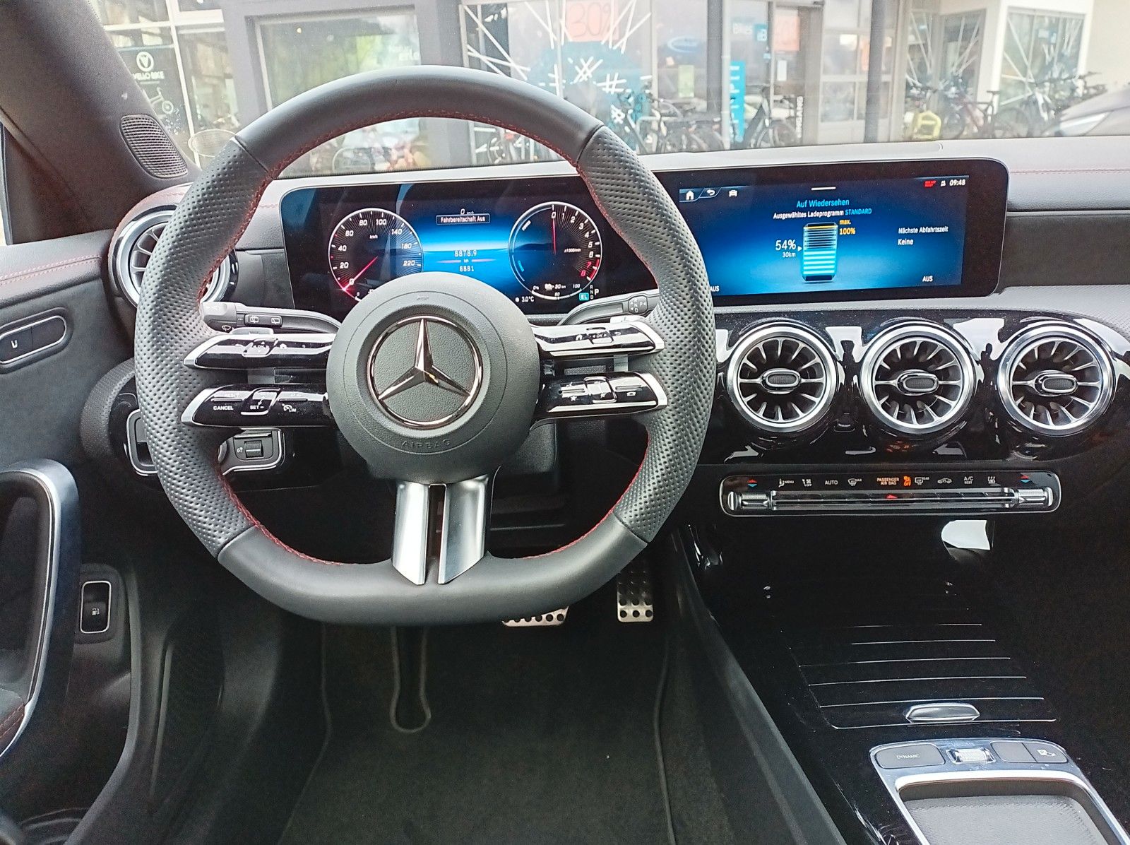 Fahrzeugabbildung Mercedes-Benz CLA 250e SB+AMG LINE+NIGHTPAKET+LH+SH+KAMERA++++
