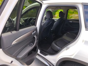 BMW X1 - 10