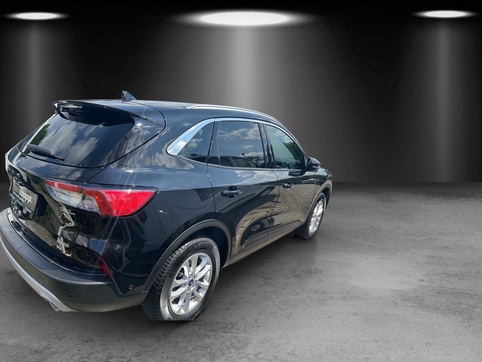 Fahrzeugabbildung Ford Kuga Titanium FHEV GJR Winter Pa NAVI PDC Kamera