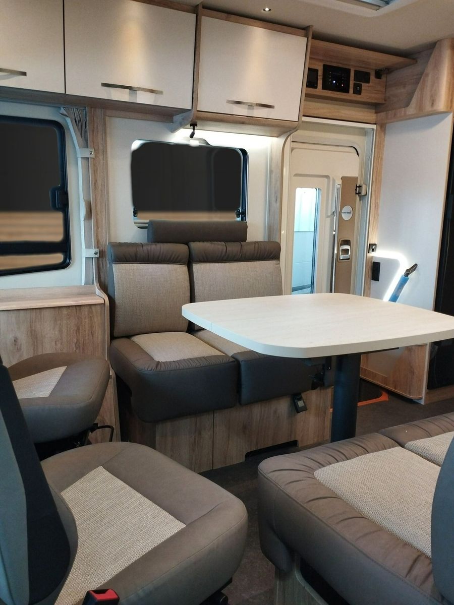 Fahrzeugabbildung Eura Mobil Integra Line IL 720 EF SAT, SOLAR, LUFTFEDERUNG