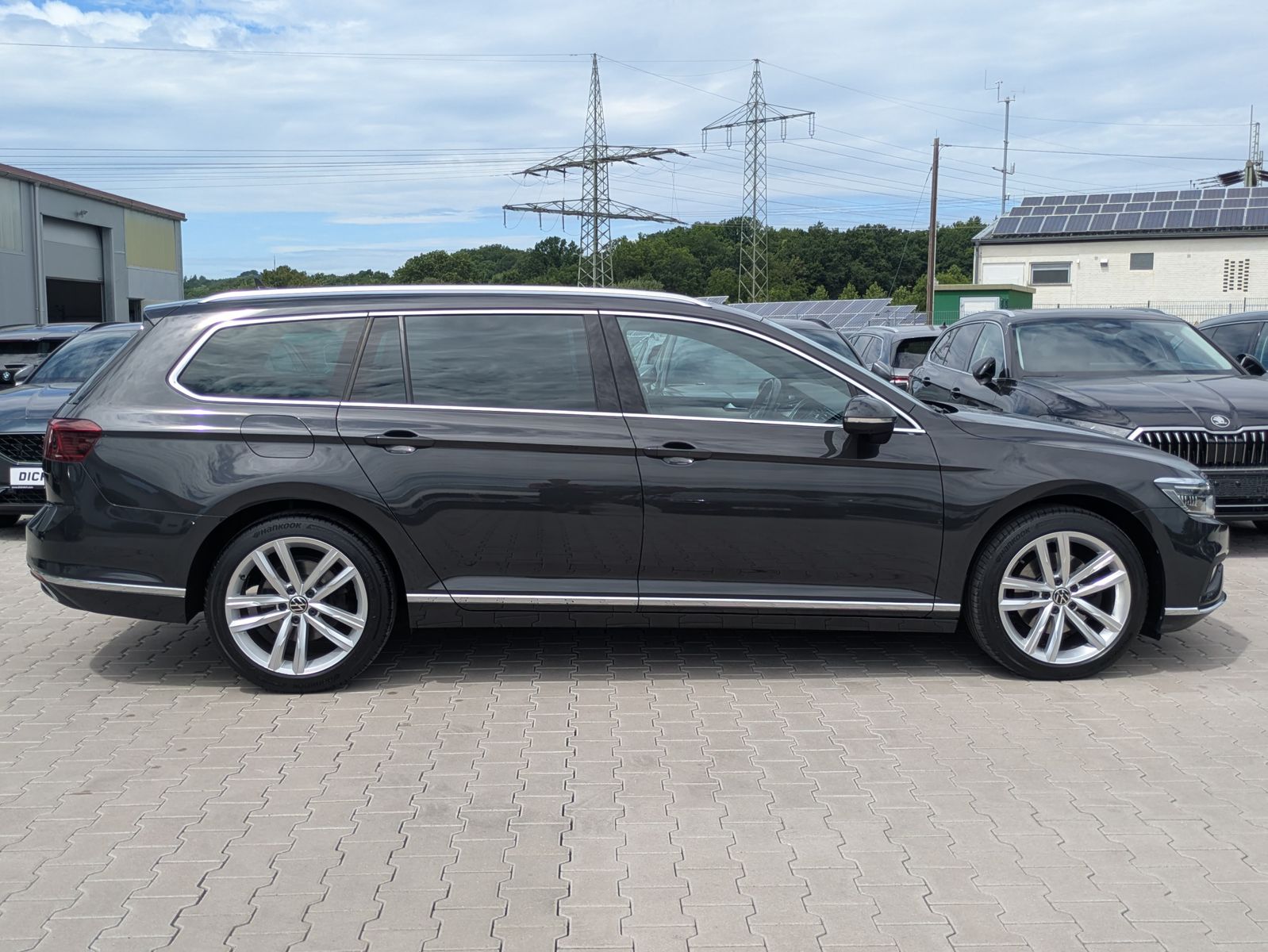 Fahrzeugabbildung Volkswagen Passat 2.0 TDI Elegance AHK*ACC*MATRIX*MASSAGE