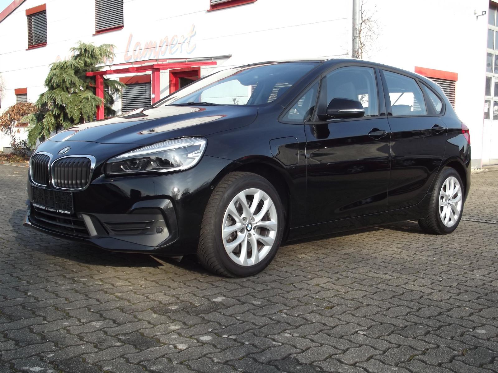 BMW 225xe Active Tourer NAVI PDC SHZ HYBRID 4x4