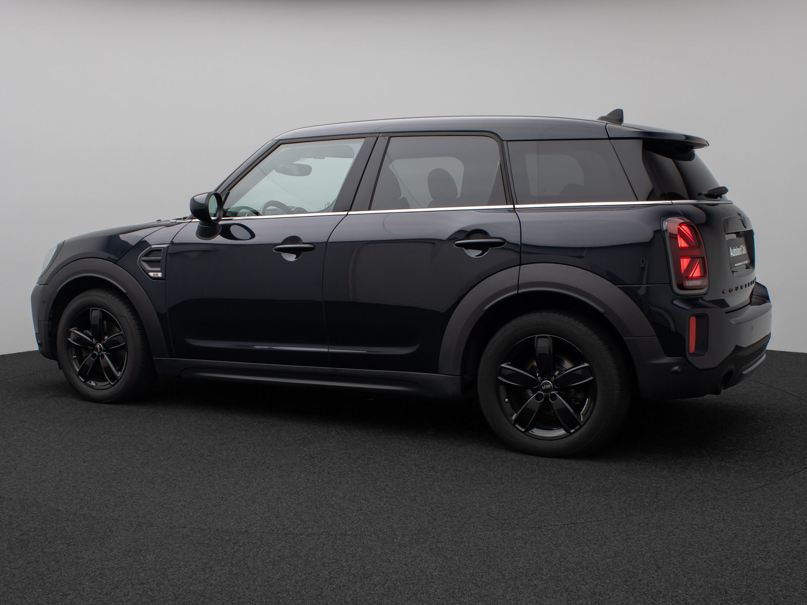 Fahrzeugabbildung MINI Cooper Countryman HUD Panorama Kamera Sportsitze