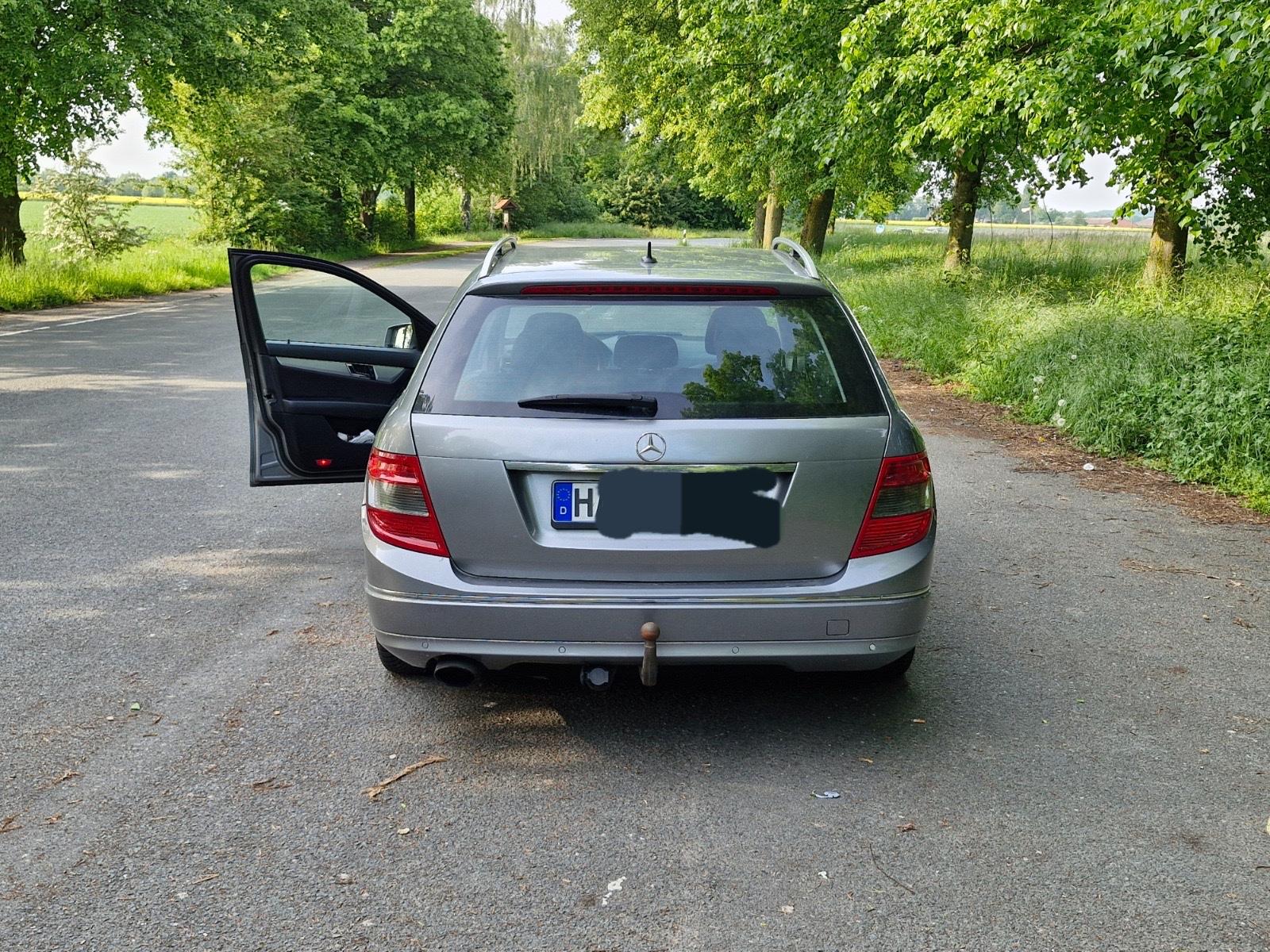 Mercedes-Benz C250 2010 — photo 6