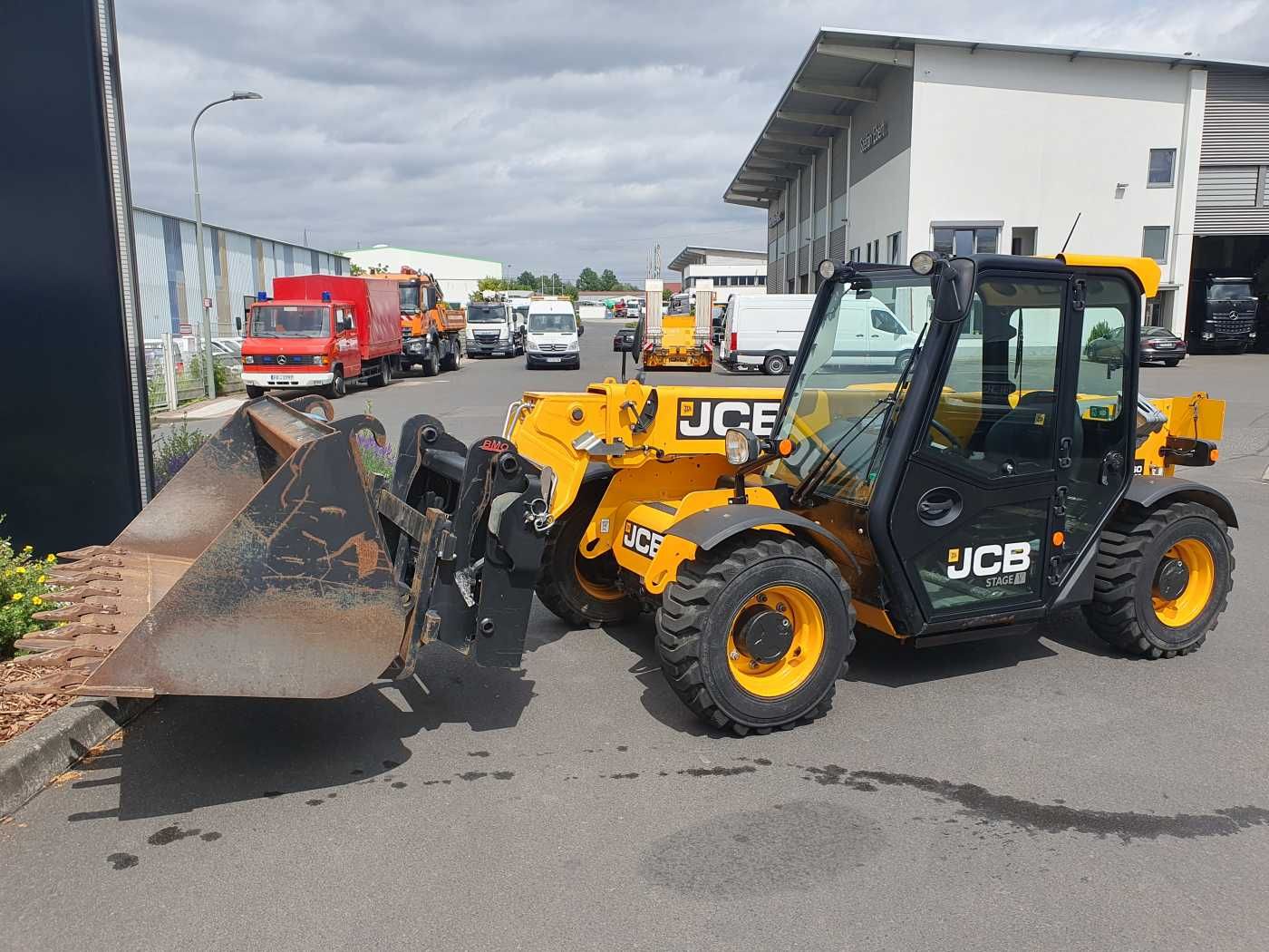 Fahrzeugabbildung JCB 525-60 / Palettengabel / 2021 / nur 377h