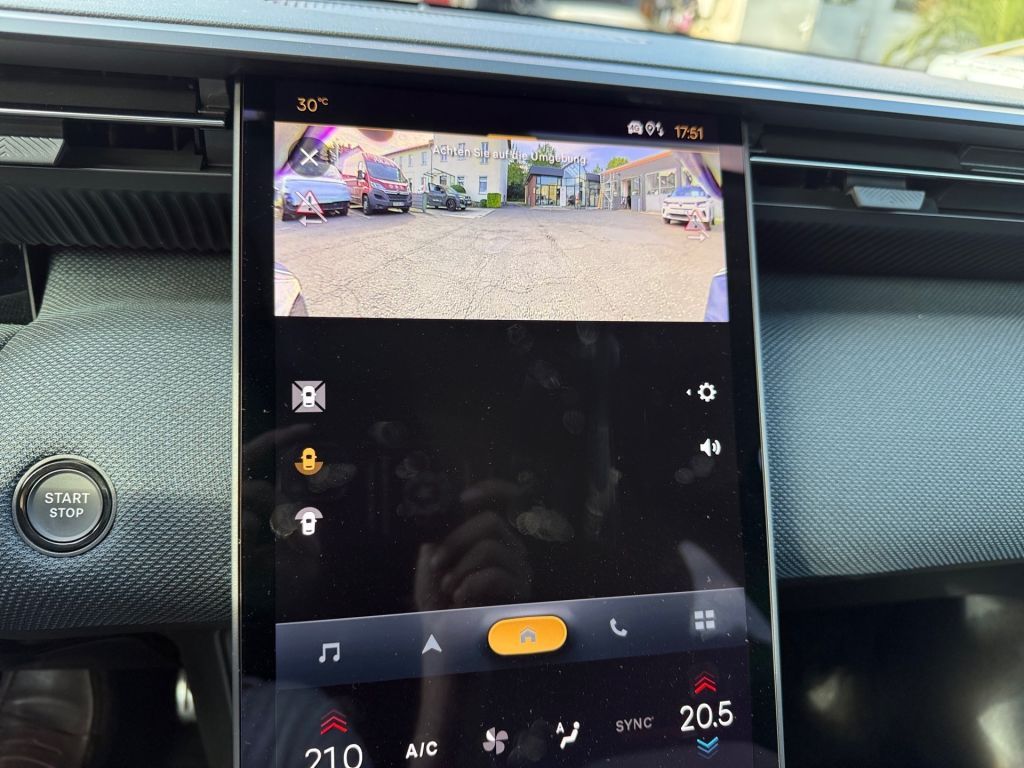 Fahrzeugabbildung Citroën e-C5 Aircross 210 Komfort-Range MAX *Schiebedach