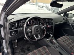 Fahrzeugabbildung Volkswagen Golf VII GTI Performance 245PS LED ACC VIRTUAL 1
