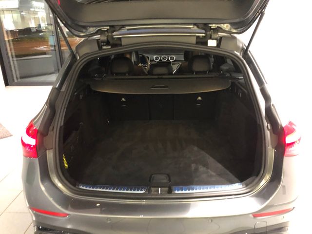Fahrzeugabbildung Mercedes-Benz C 220 d T AMG-Line/Night/Pano/AHK