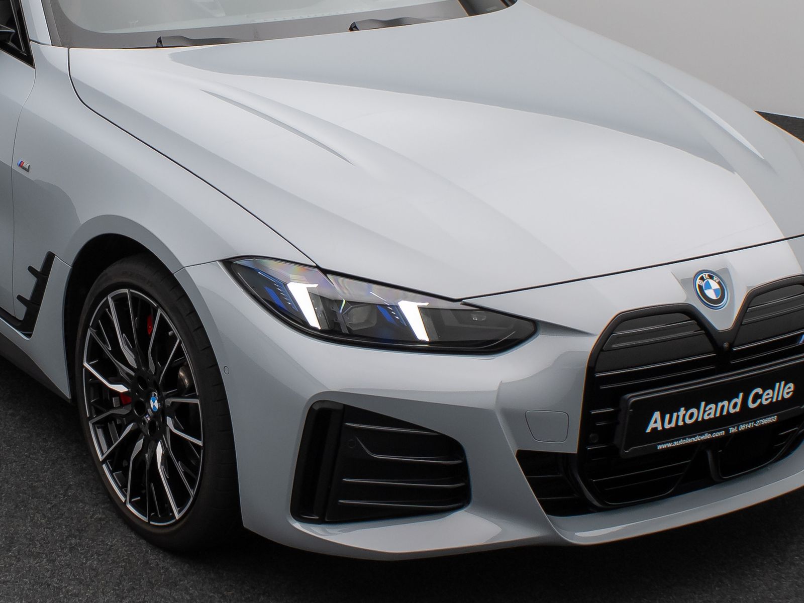 Fahrzeugabbildung BMW i4 M50 Gran Coupè 360°HUD H/K AHK ACC Komfort