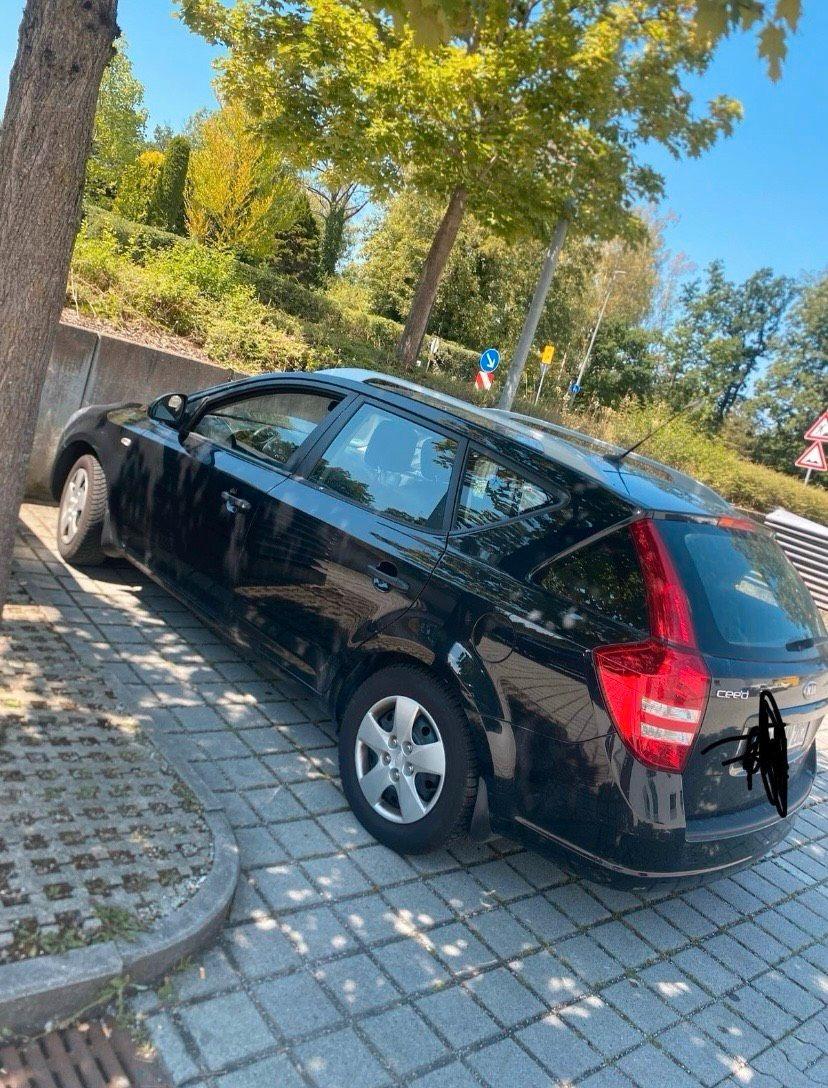 Kia cee'd 2009 — photo 5