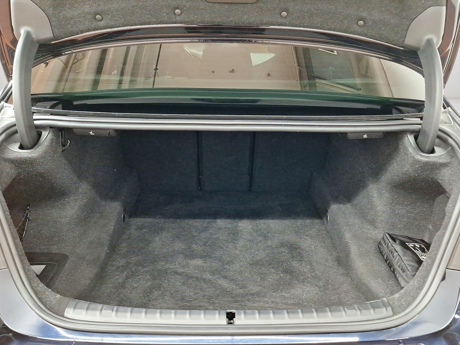 BMW M550i xDrive Limousine M Sport Standheizung AHK