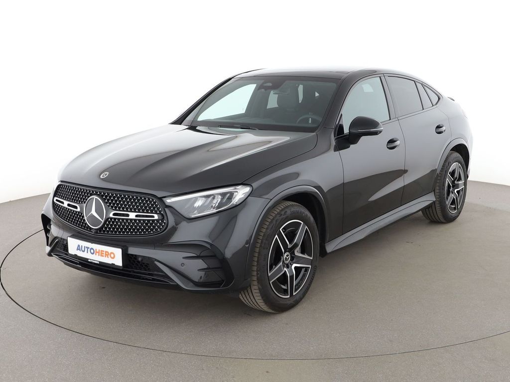 Image of Mercedes-Benz GLC 300