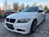 BMW 335dA M Paket Navi Leder Xenon Panorama Carplay - BMW 3er Reihe: Kombi, M Paket