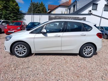 BMW 218 - 2